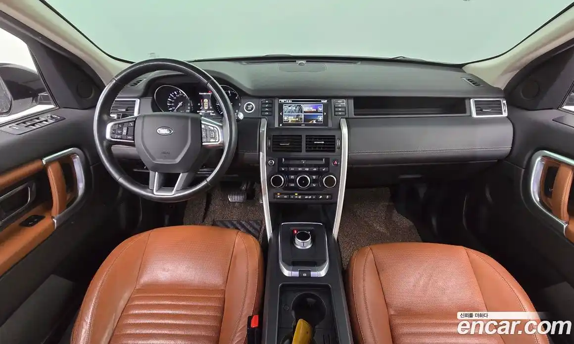 Land Rover Discovery Sport 2016 2.0 Автомат в Москве № 166673, фото 8