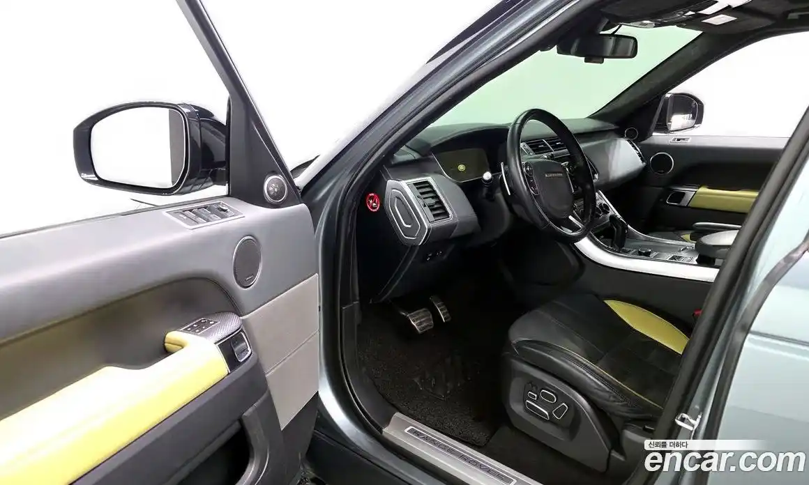 Land Rover Range-Rover Sport 2014 3.0 Автомат в Москве № 166690, фото 20