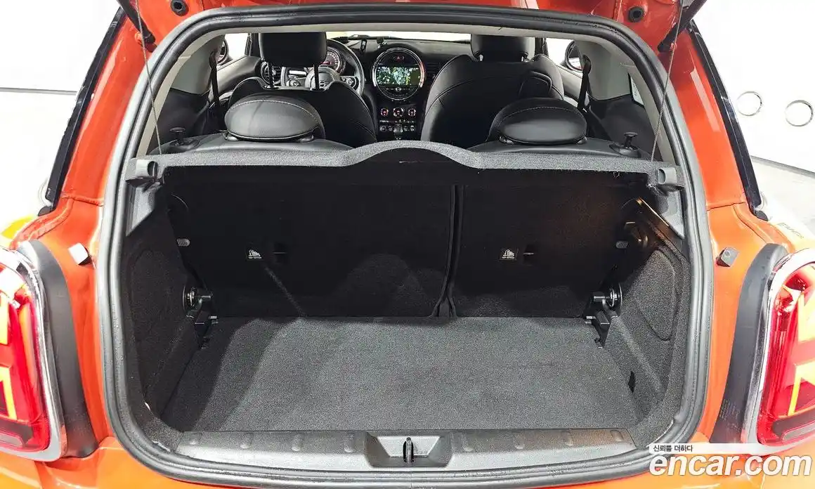 Mini Cooper 2019 1.5 Автомат в Москве № 167160, фото 5