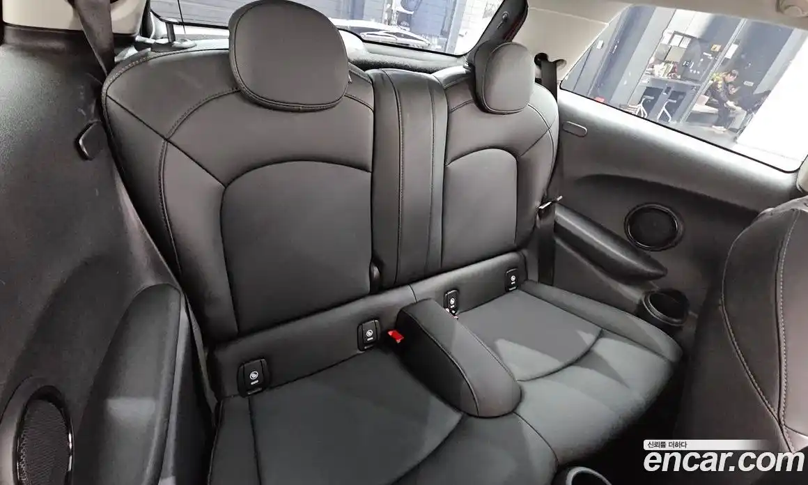 Mini Cooper 2019 1.5 Автомат в Москве № 167160, фото 7