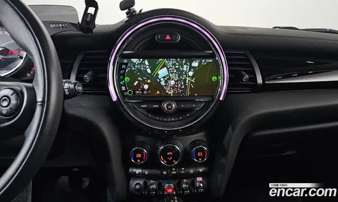 Mini Cooper 2019 1.5 Автомат в Москве № 167160, фото 8