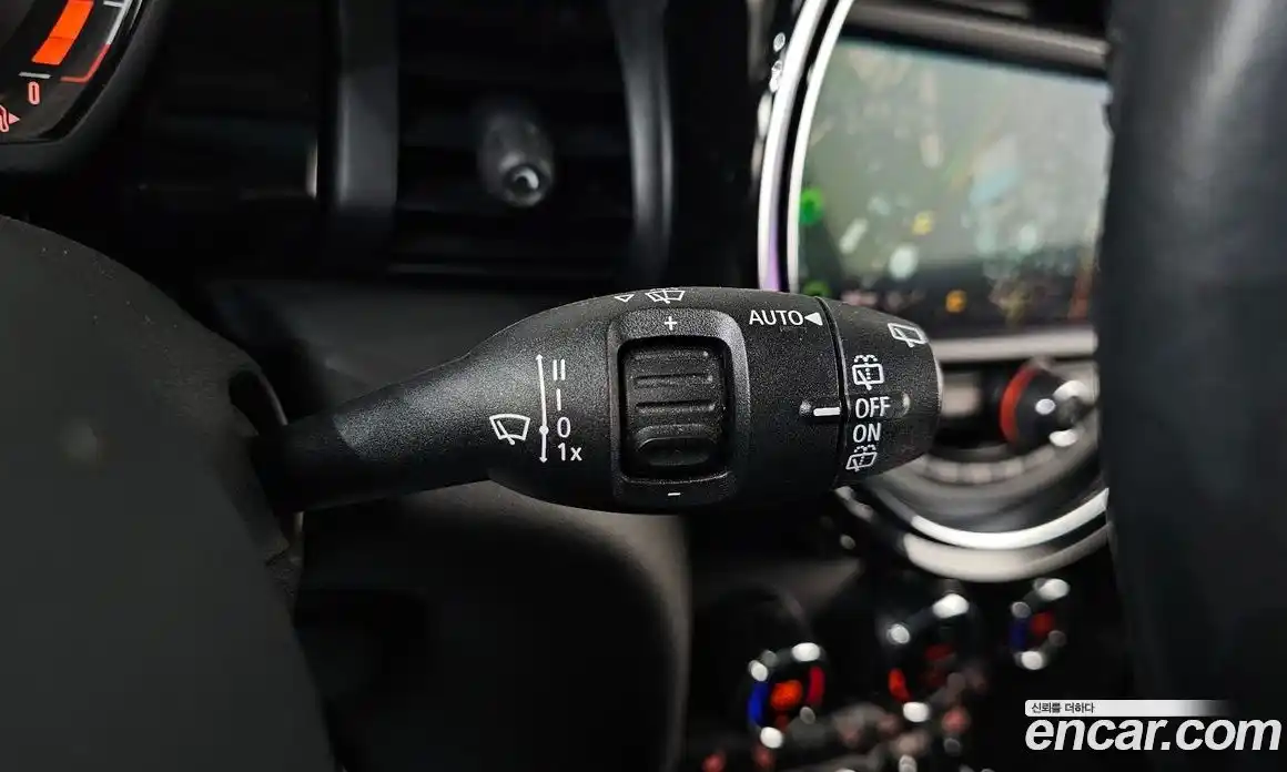 Mini Cooper 2019 1.5 Автомат в Москве № 167160, фото 9