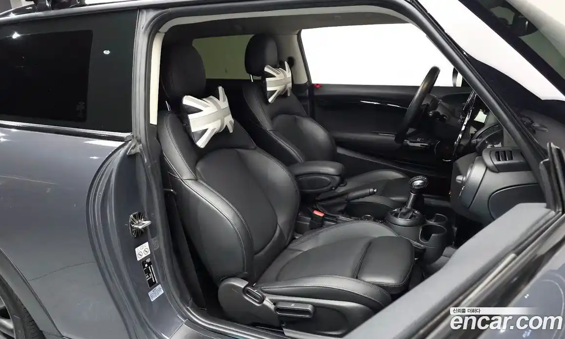 Mini Cooper 2019 2.0 Автомат в Москве № 167320, фото 11