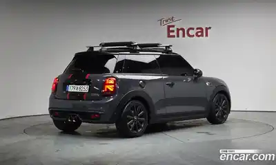 Mini Cooper 2019 2.0 Автомат в Москве № 167320, миниатюра 7