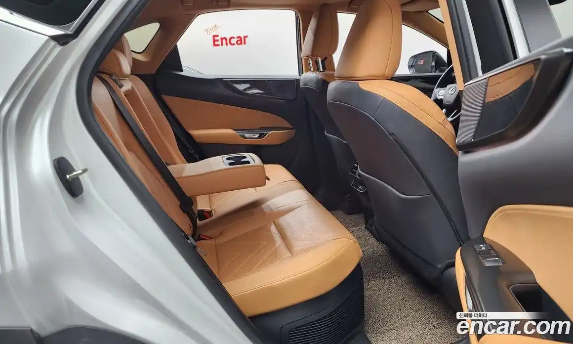 Lexus NX 2025 2.5 Автомат в Москве № 168094, фото 10