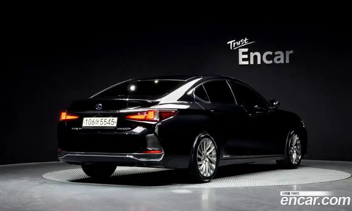 Lexus ES 2021 2.5 Автомат в Москве № 168258, фото 15