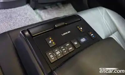 Lexus ES 2021 2.5 Автомат в Москве № 168258, миниатюра 2