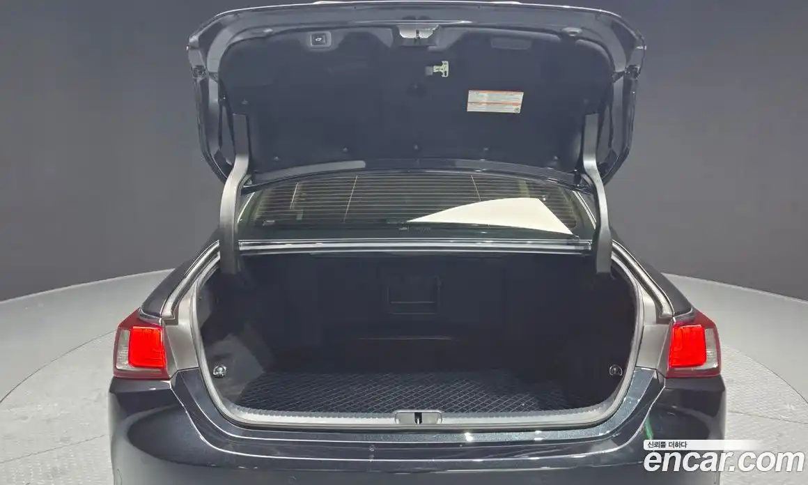 Lexus ES 2021 2.5 Автомат в Москве № 168258, фото 6