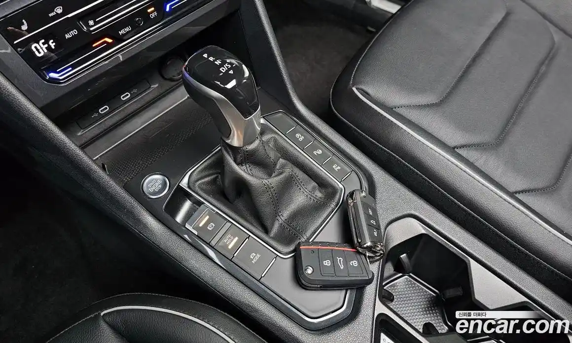 Volkswagen Tiguan 2022 2.0 Автомат в Москве № 168390, фото 20