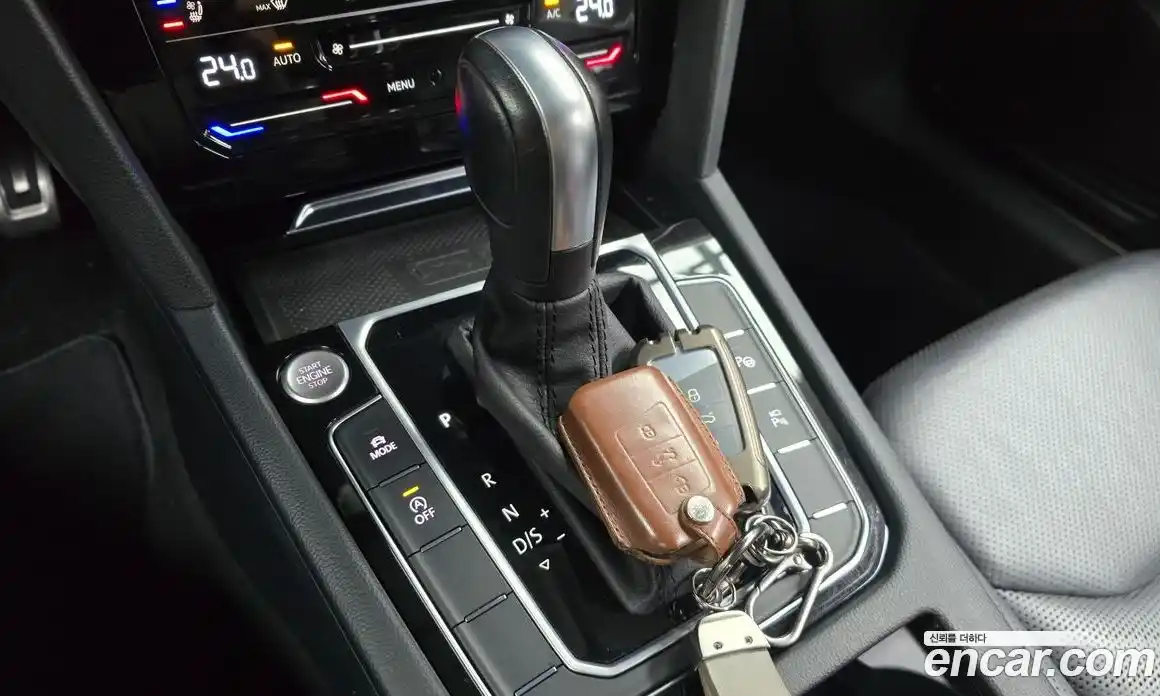 Volkswagen Arteon 2022 2.0 Автомат в Москве № 168746, фото 11