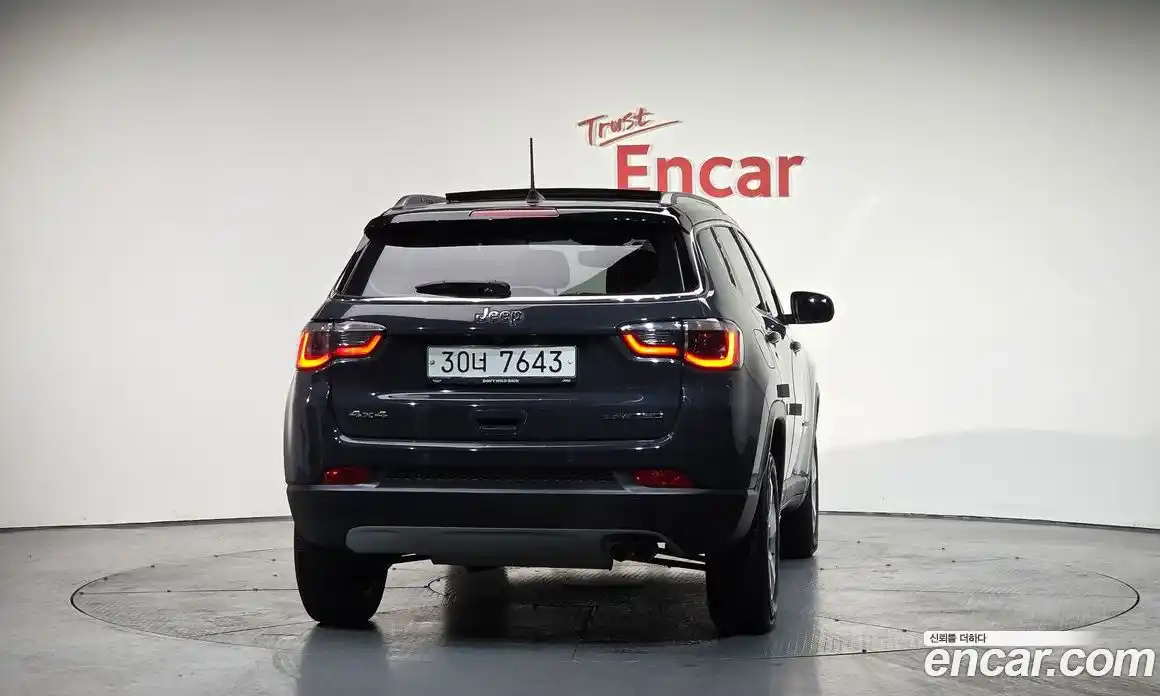 Jeep Compass 2018 2.4 Автомат в Москве № 169659, фото 15