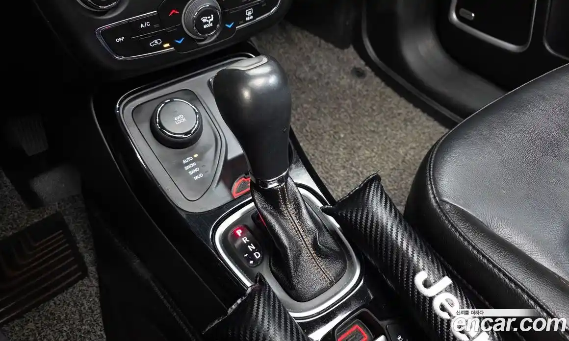 Jeep Compass 2018 2.4 Автомат в Москве № 169659, фото 16