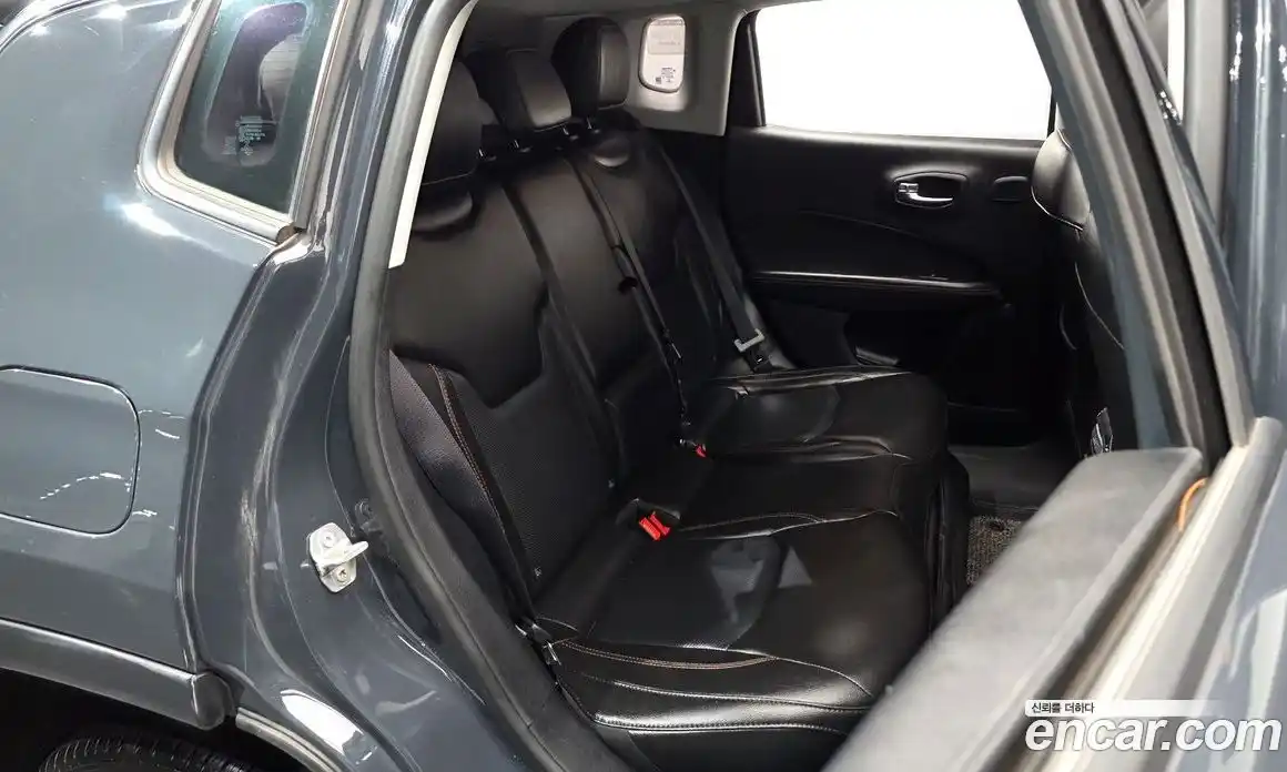 Jeep Compass 2018 2.4 Автомат в Москве № 169659, фото 20