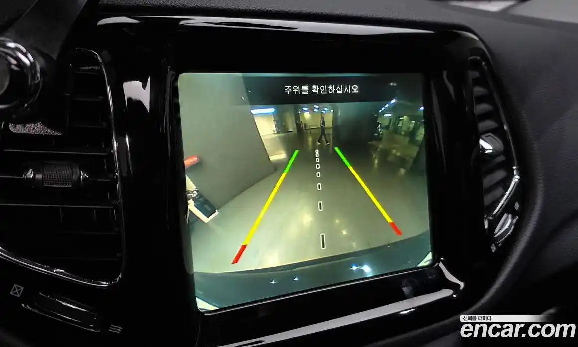 Jeep Compass 2018 2.4 Автомат в Москве № 169659, фото 6