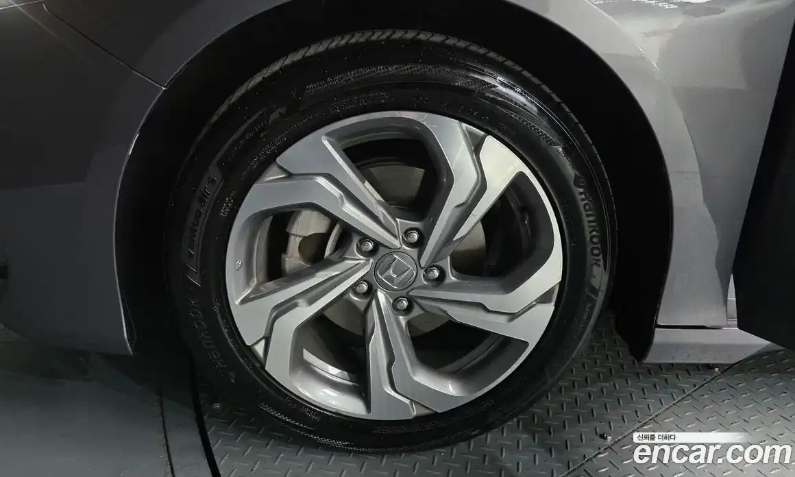 Honda Accord 2019 1.5 Автомат в Москве № 170495, фото 18