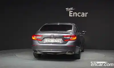 Honda Accord 2019 1.5 Автомат в Москве № 170495, миниатюра 2