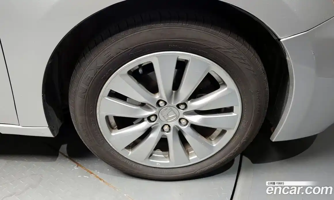 Honda Accord 2011 3.5 Автомат в Москве № 170679, фото 11