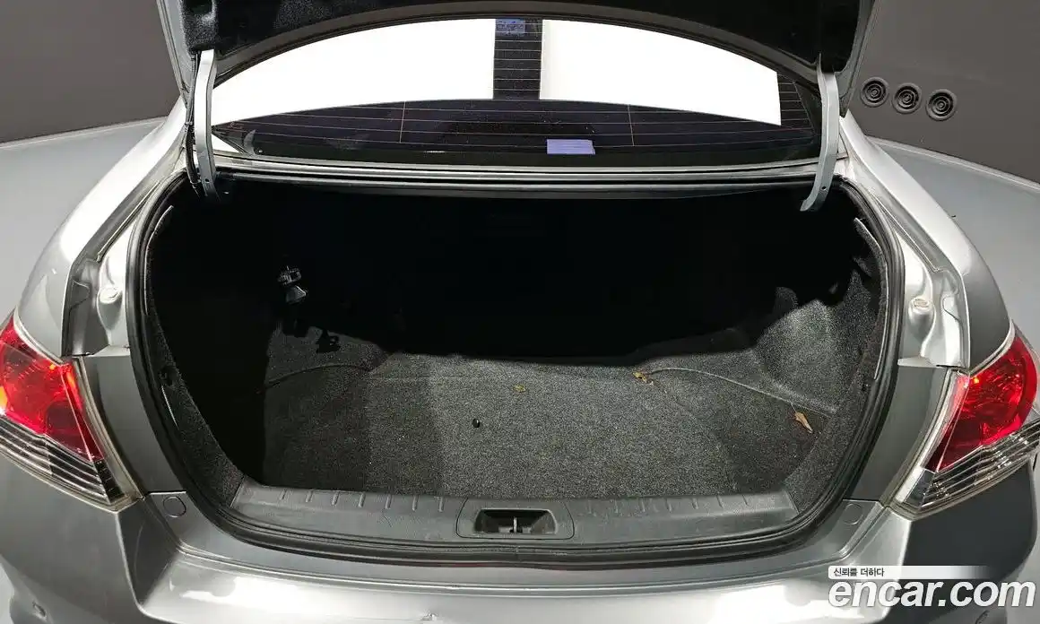 Honda Accord 2011 3.5 Автомат в Москве № 170679, фото 16