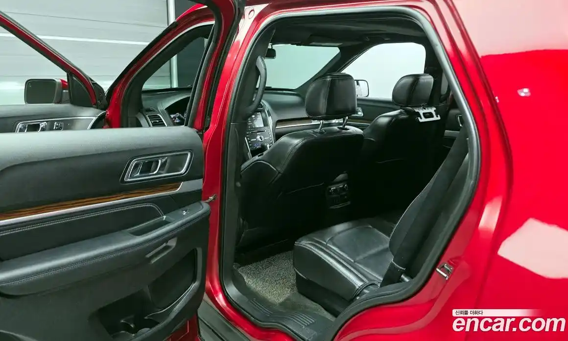 Ford Explorer 2017 2.3 Автомат в Москве № 170964, фото 14