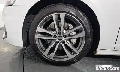 Audi A6 2023 2.0 Автомат в Москве № 176688, миниатюра 4