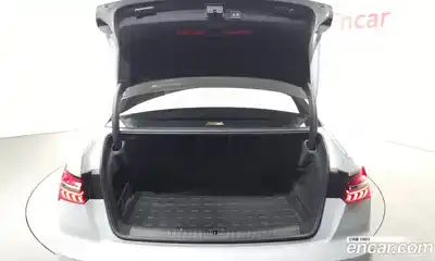 Audi A6 2023 2.0 Автомат в Москве № 176688, миниатюра 9