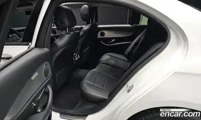 Mercedes-Benz E-Class, 2018