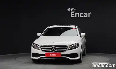 Mercedes-Benz E-Class 2018 2.0 Автомат в Москве № 178887, миниатюра 11