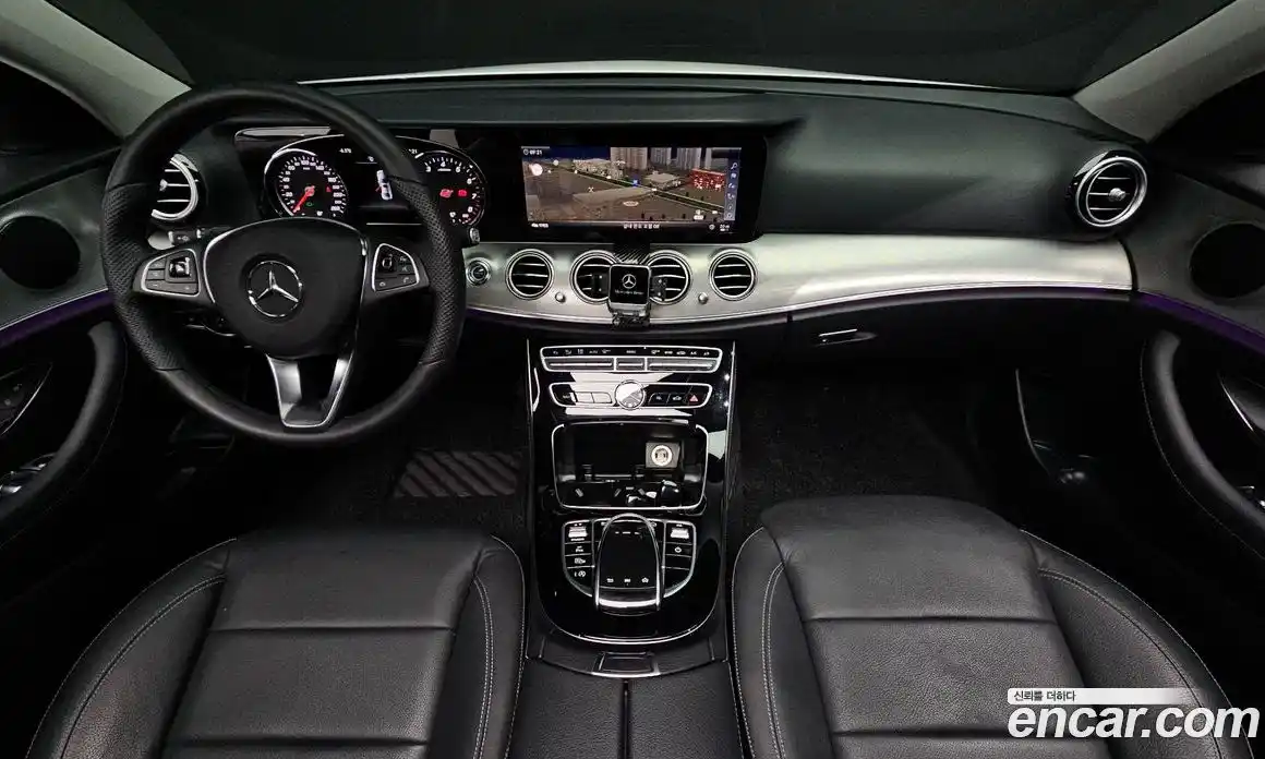 Mercedes-Benz E-Class 2018 2.0 Автомат в Москве № 178887, фото 5