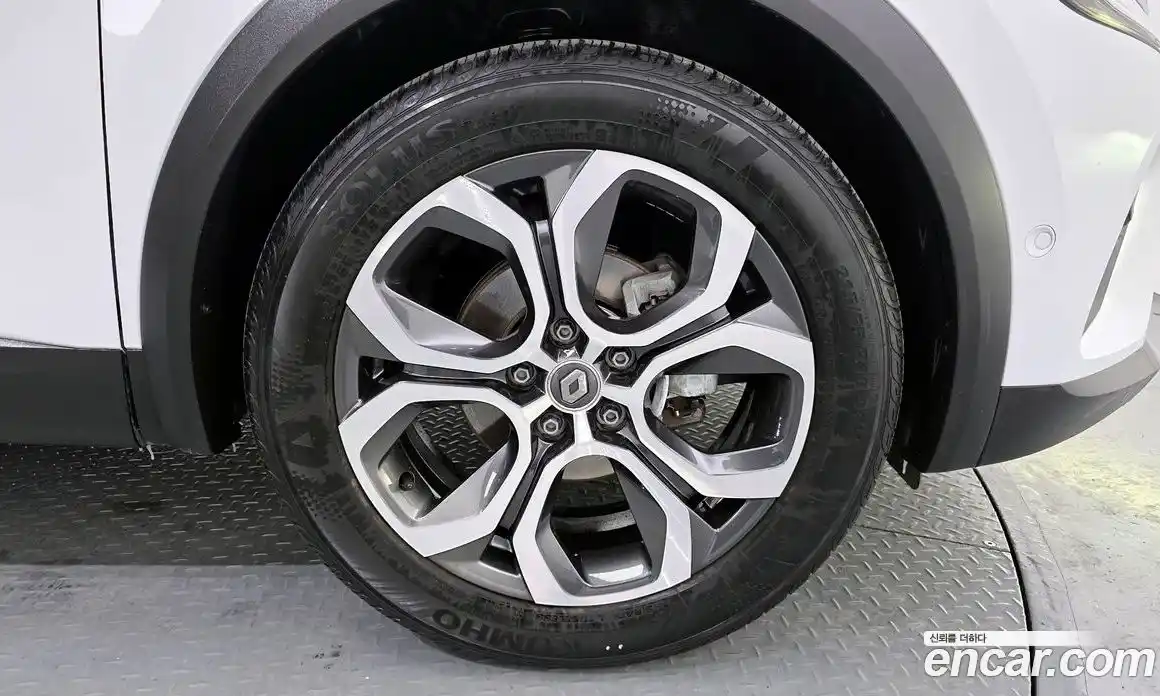 Renault Captur 2020 1.3 Автомат в Москве № 179376, фото 16