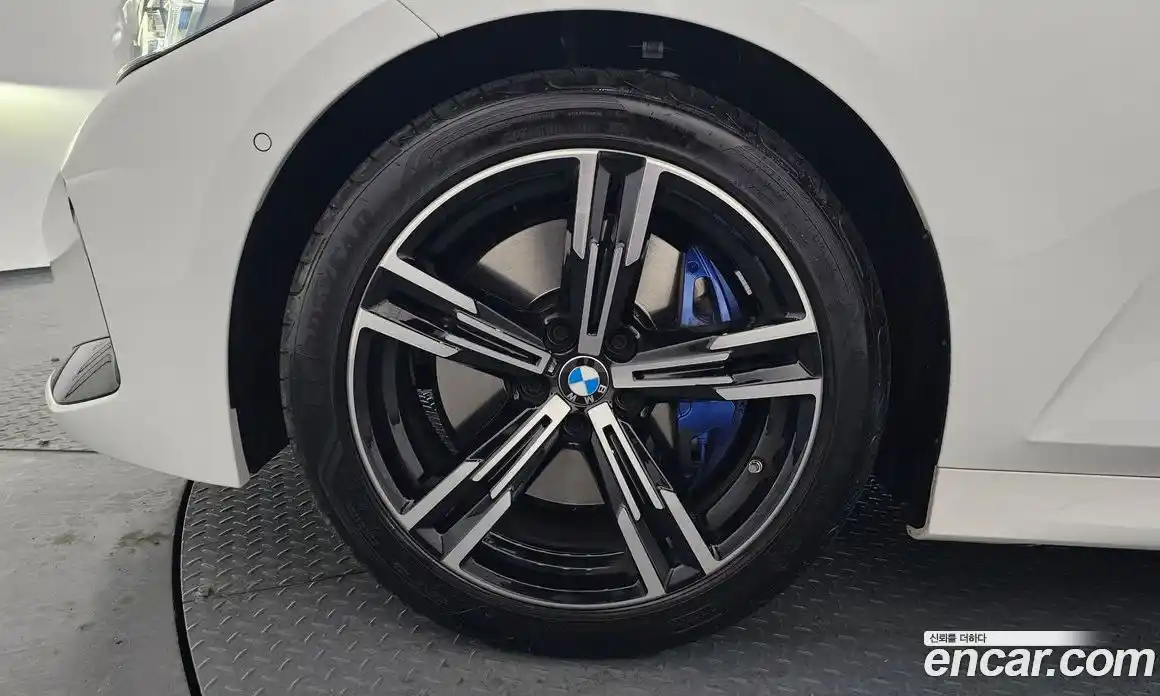 BMW 3-Series 2024 2.0 Автомат в Москве № 188446, фото 5