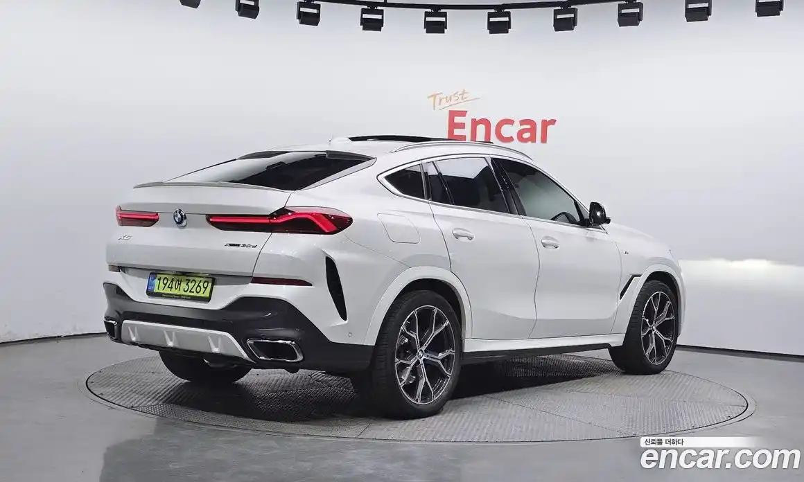 BMW X6 2021 3.0 Автомат в Москве № 191802, фото 4