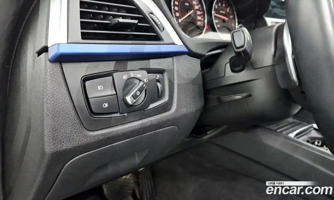 BMW 3-Series 2017 2.0 Автомат в Москве № 192318, фото 17