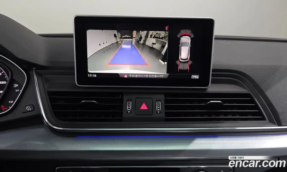 Audi Q5 2020 2.0 Автомат в Москве № 192534, фото 19