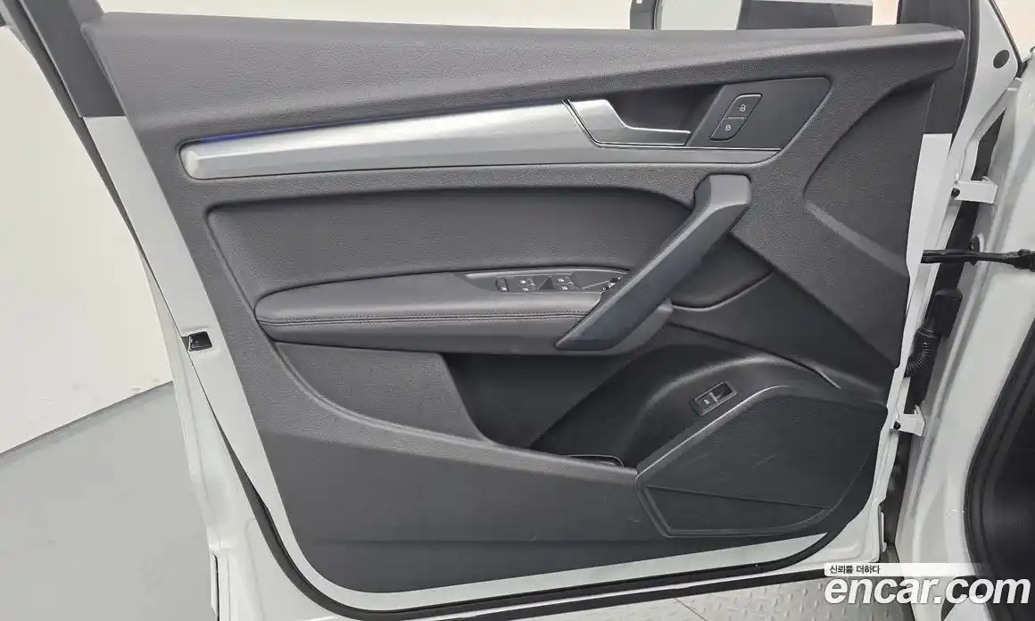 Audi Q5 2020 2.0 Автомат в Москве № 192534, фото 4