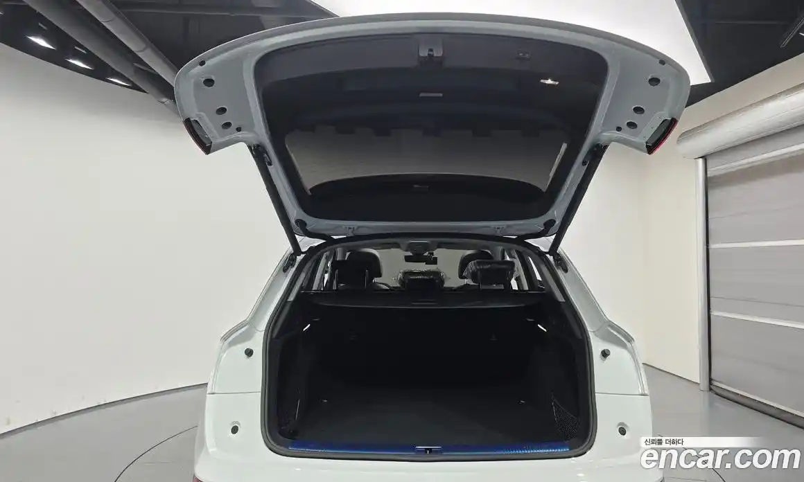 Audi Q5 2020 2.0 Автомат в Москве № 192534, фото 5