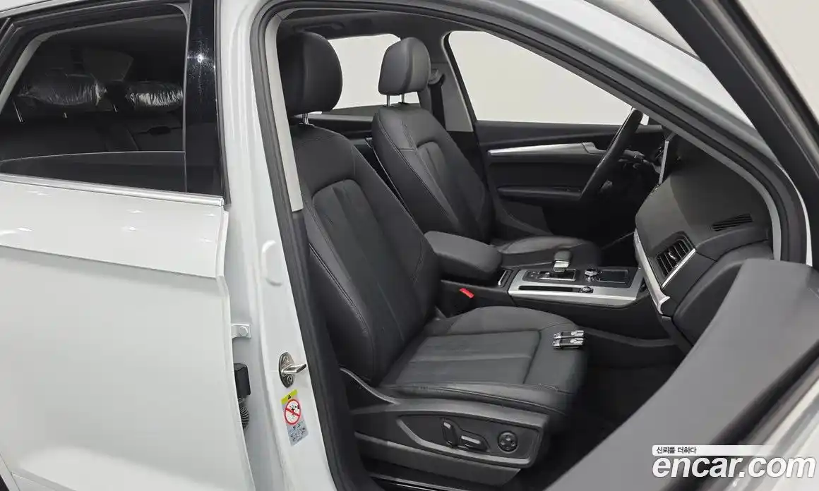 Audi Q5 2020 2.0 Автомат в Москве № 192534, фото 8