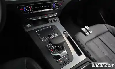 Audi Q5 2020 2.0 Автомат в Москве № 192534, миниатюра 10