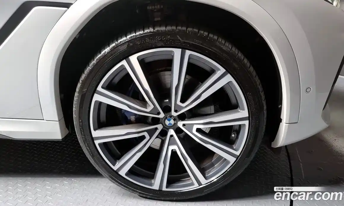 BMW X6 2022 3.0 Автомат в Москве № 192964, фото 8