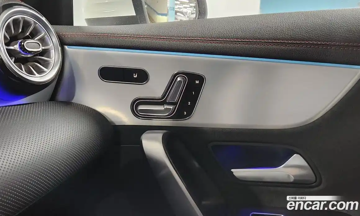 Mercedes-Benz CLA-Class 2025 2.0 Автомат в Москве № 193636, фото 4