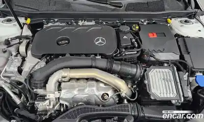 Mercedes-Benz CLA-Class 2025 2.0 Автомат в Москве № 193636, миниатюра 5