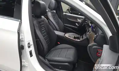 Mercedes-Benz E-Class 2022 2.0 Автомат в Москве № 193838, миниатюра 6