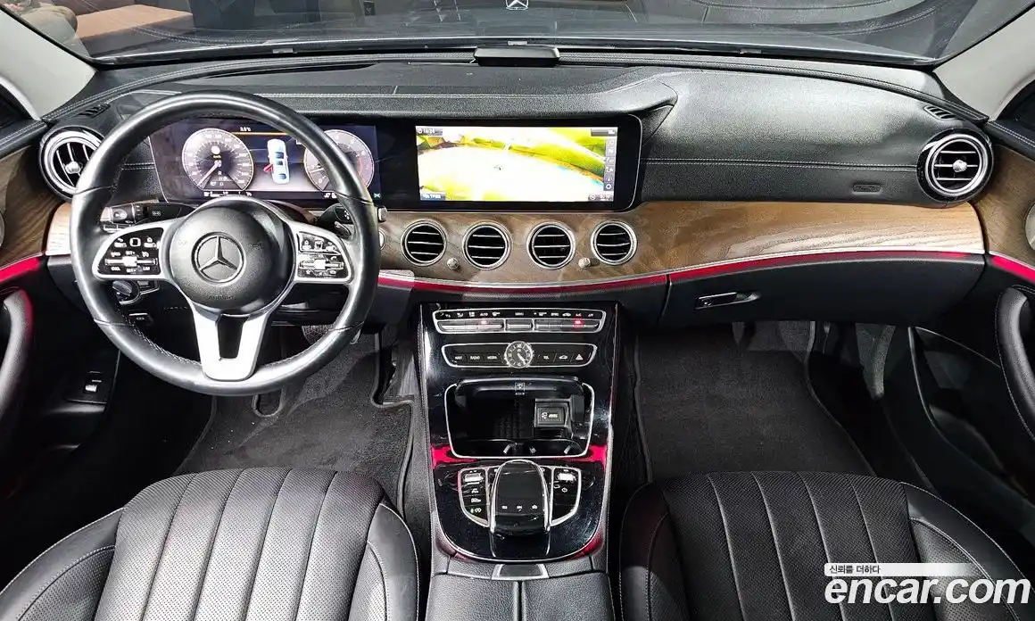 Mercedes-Benz E-Class 2019 2.0 Автомат в Москве № 194884, фото 13