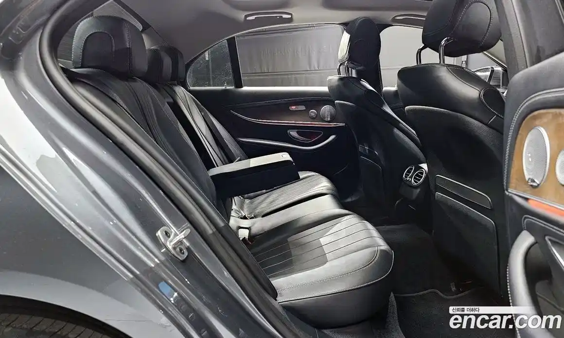 Mercedes-Benz E-Class 2019 2.0 Автомат в Москве № 194884, фото 17