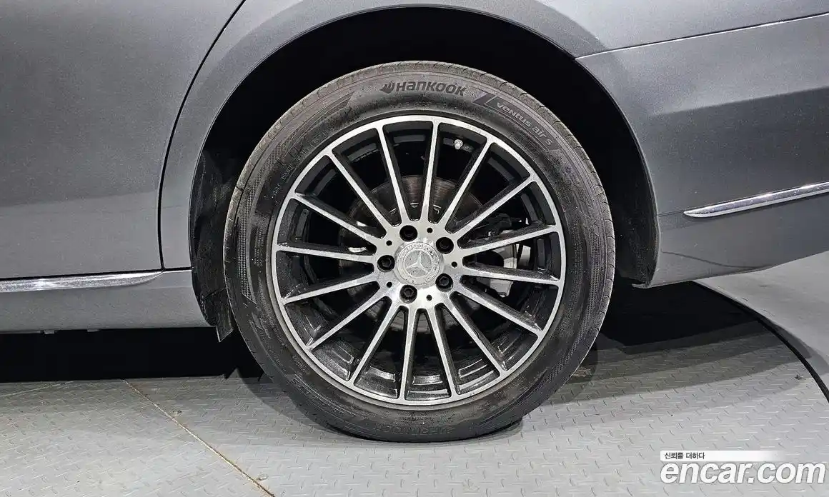 Mercedes-Benz E-Class 2019 2.0 Автомат в Москве № 194884, фото 8