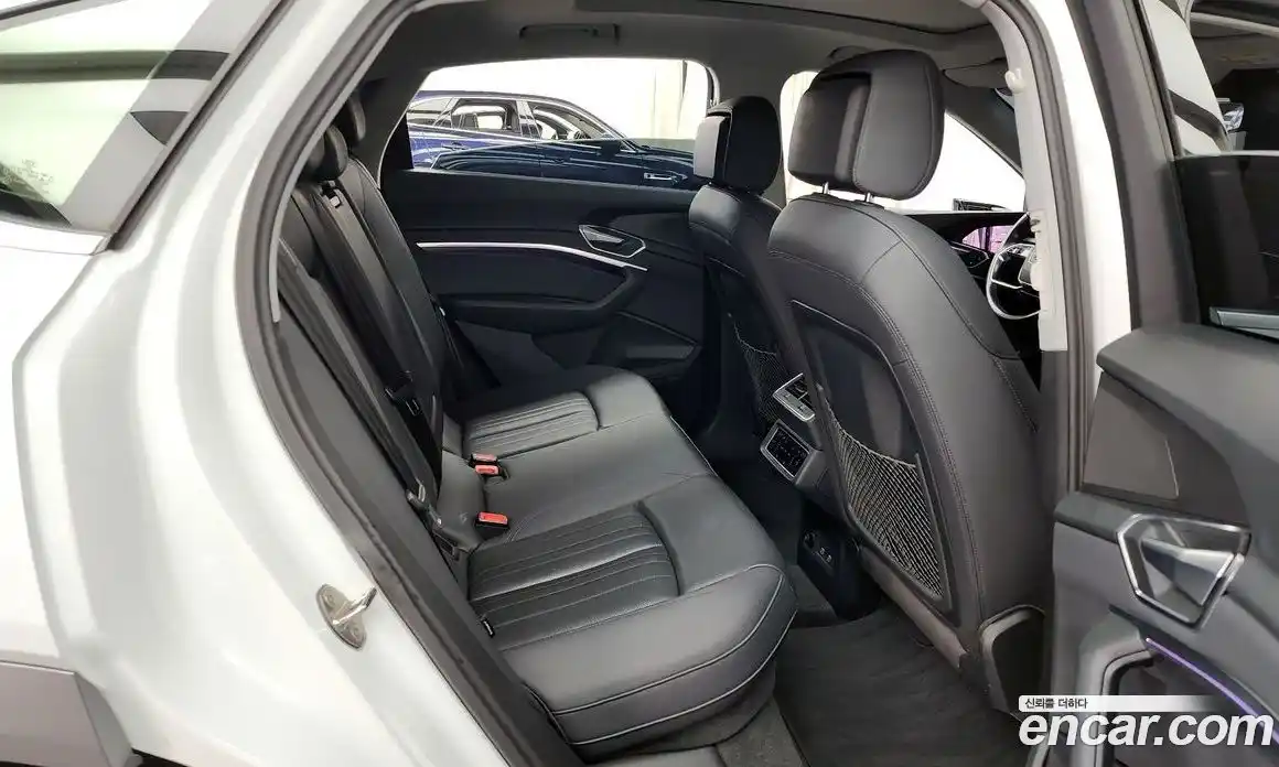 Audi e-tron 2021 0.2 Автомат в Москве № 196627, фото 4