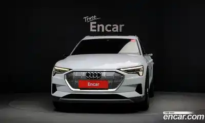 Audi e-tron 2021 0.2 Автомат в Москве № 196627, миниатюра 5