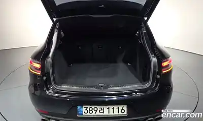 Porsche Macan 2019 2.0 Автомат в Москве № 197477, миниатюра 4