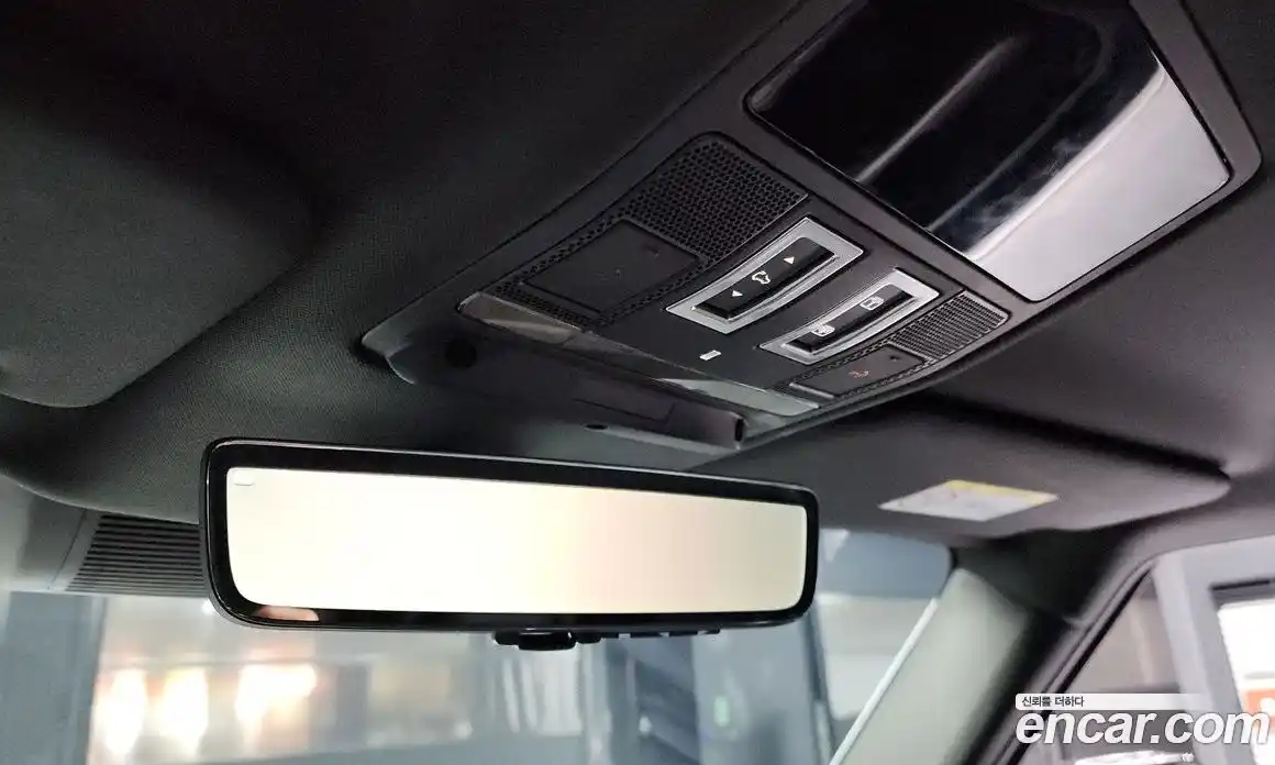 Land Rover Defender 2024 3.0 Автомат в Москве № 198082, фото 18