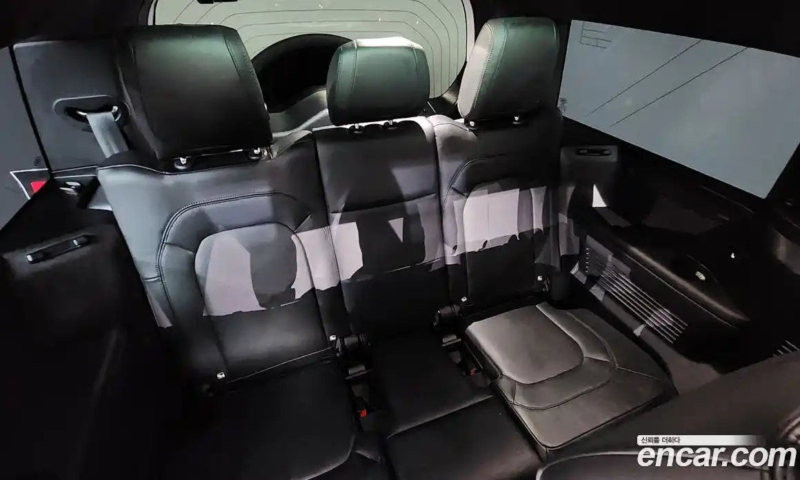 Land Rover Defender 2024 3.0 Автомат в Москве № 198082, фото 3