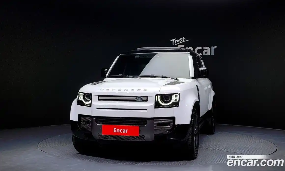 Land Rover Defender 2024 3.0 Автомат в Москве № 198082, фото 6